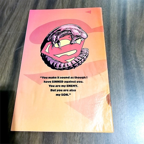 Vintage 2002 DC Superman Comic - Picture 3 of 3